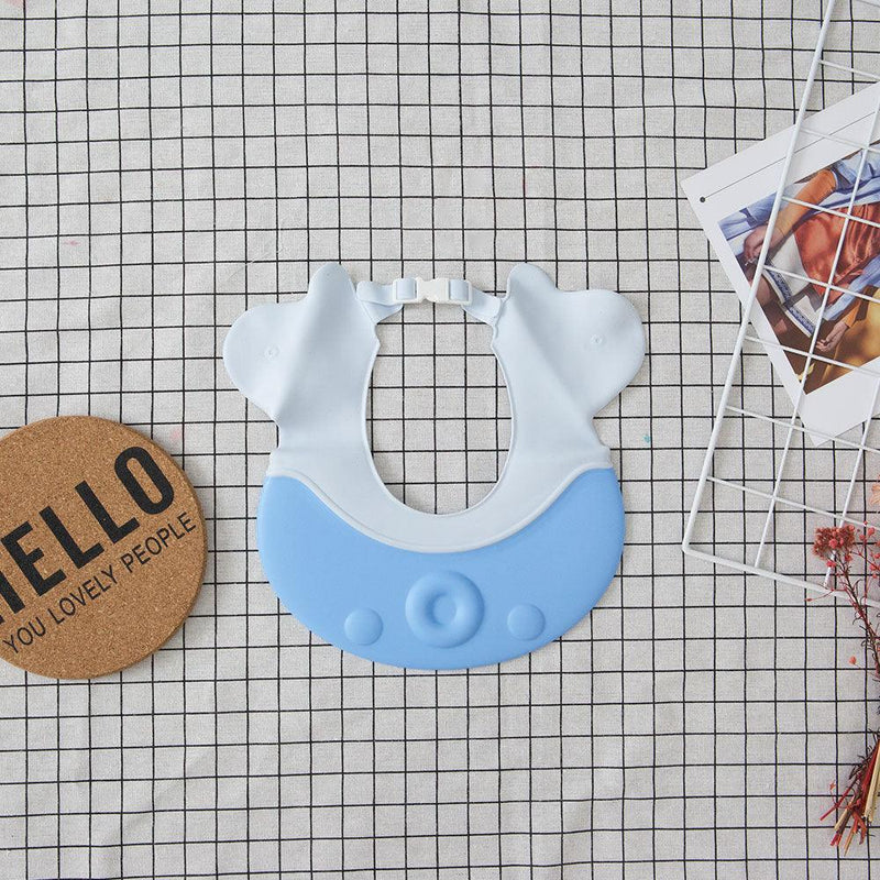 Boné infantil para hora do banho